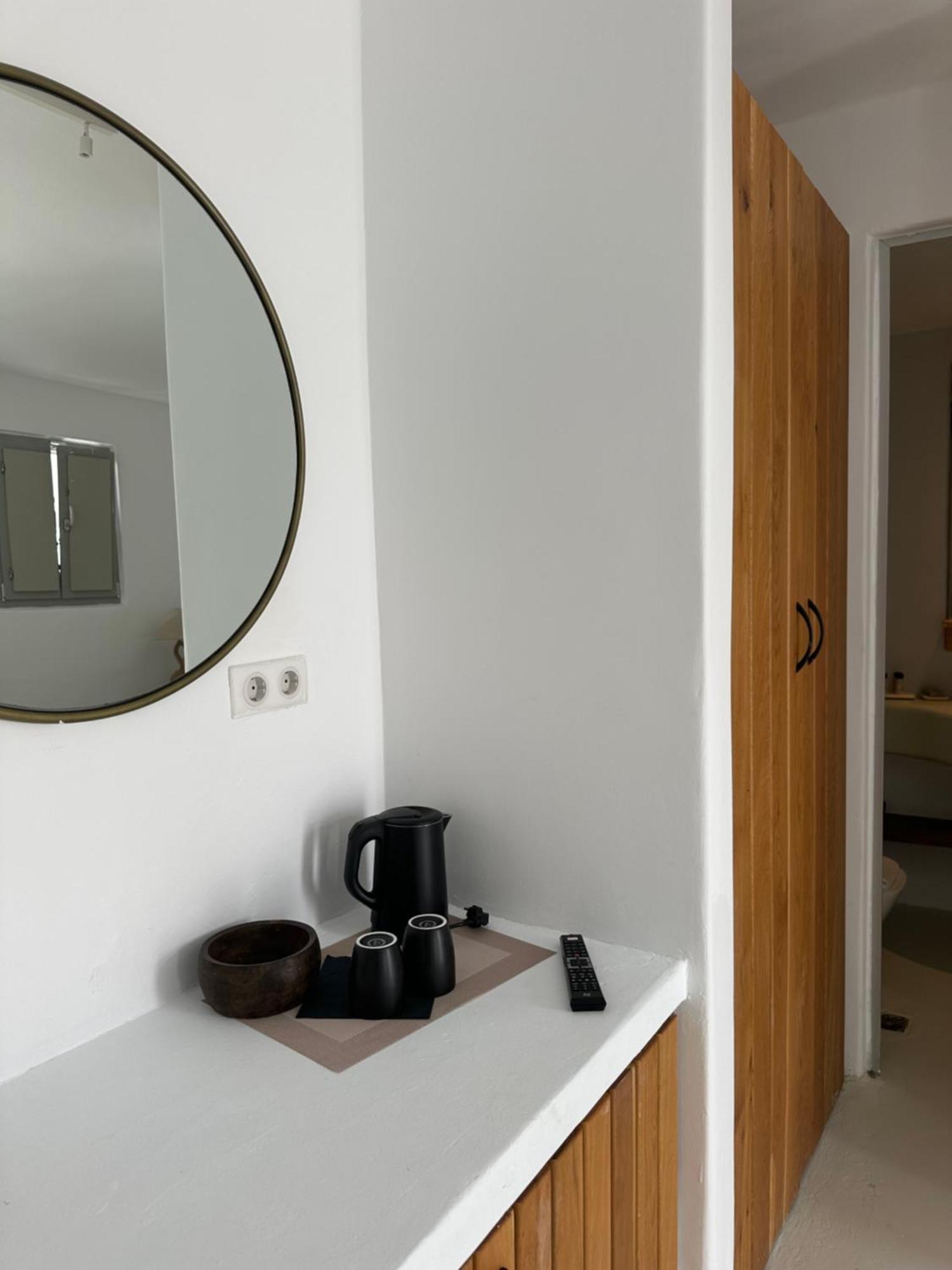 Trinity Mykonos - Beachfront Villa Platys Gialos  Bagian luar foto