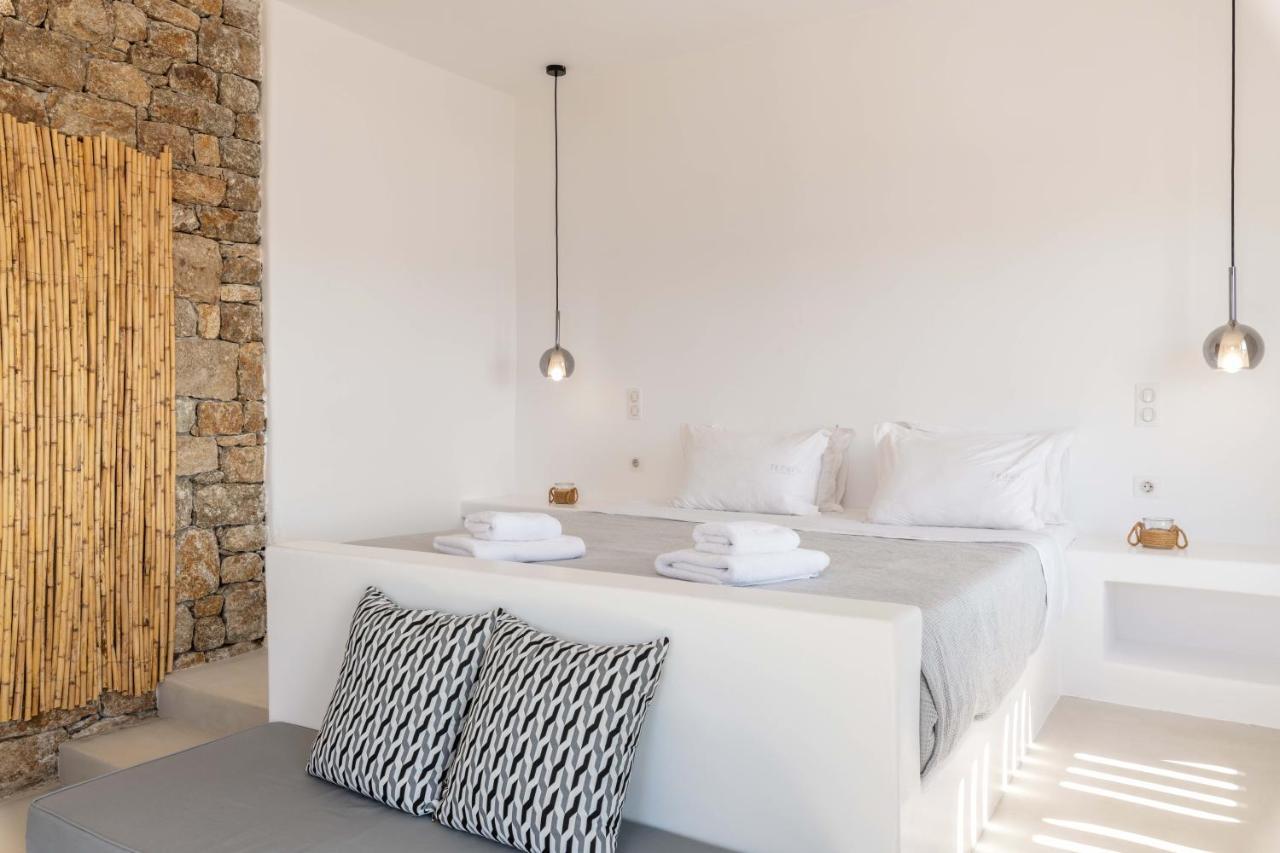 Trinity Mykonos - Beachfront Villa Platys Gialos  Bagian luar foto