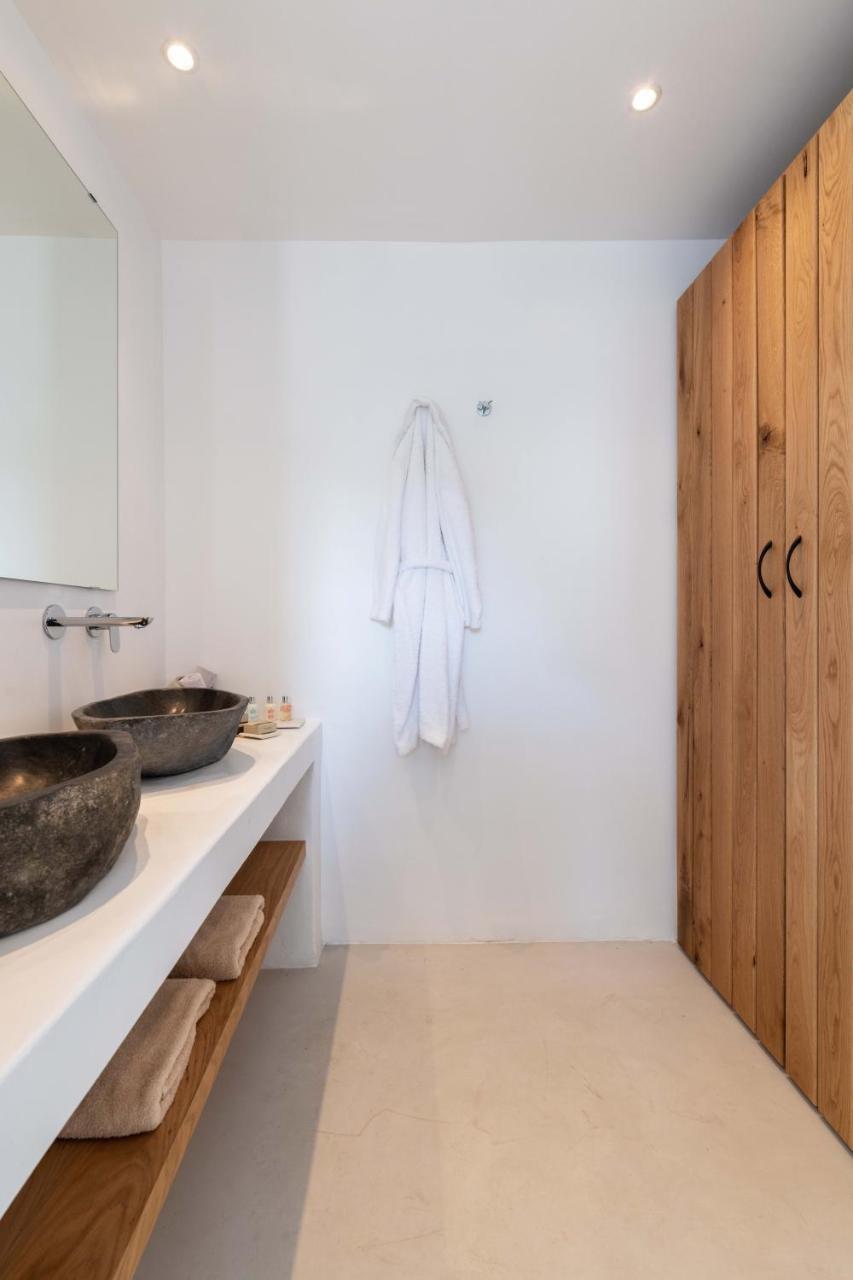 Trinity Mykonos - Beachfront Villa Platys Gialos  Bagian luar foto